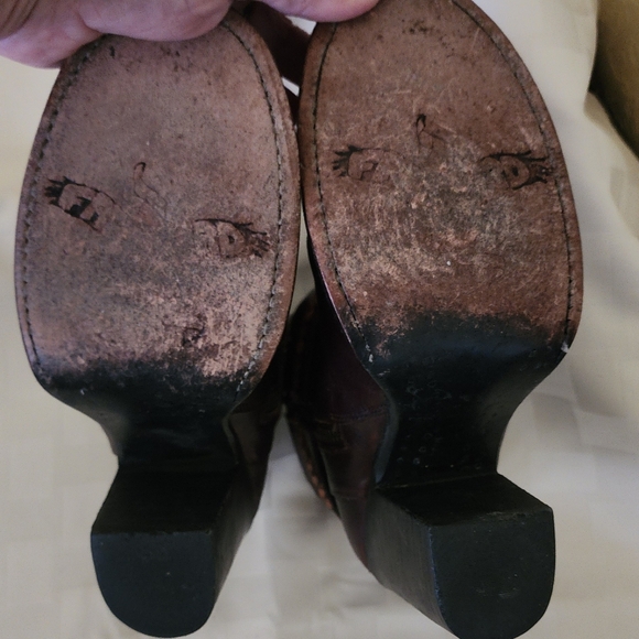 Freebird Dark Brown Heeled Boots - Picture 4 of 6